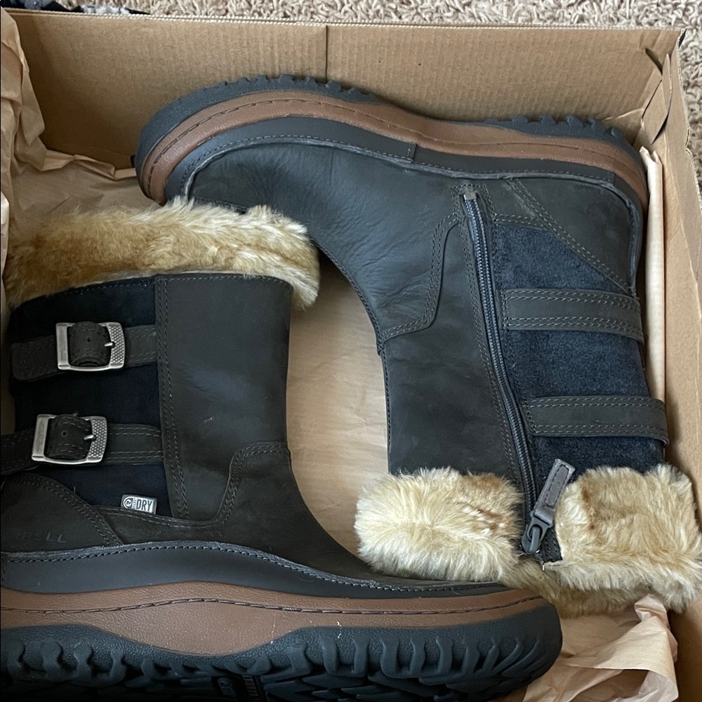 Women’s Merrell Boots